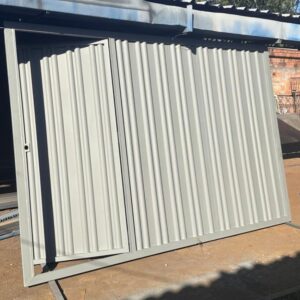 Portão em Aço Galvanizado 3,10 x 2,10 (m)